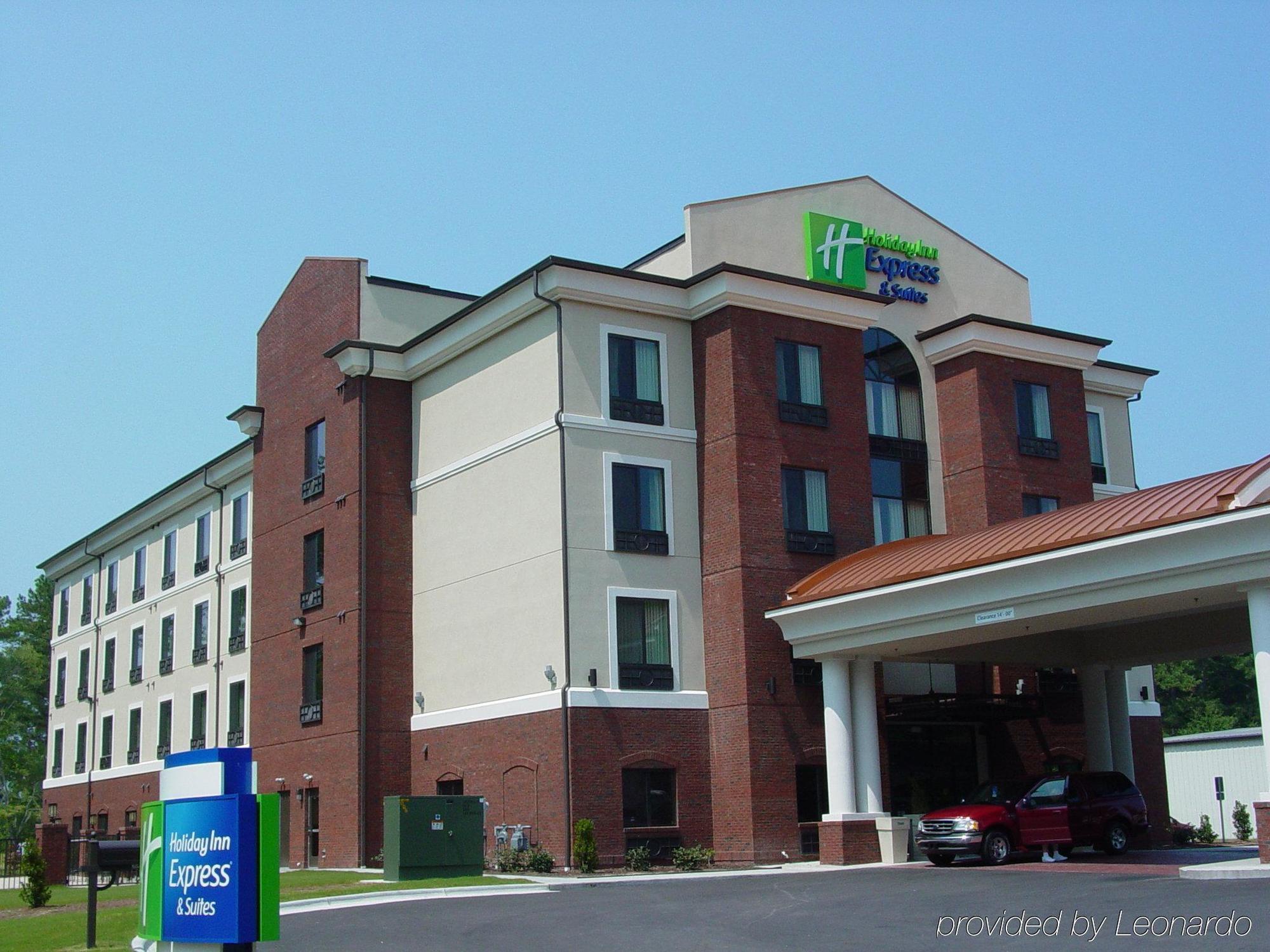Holiday Inn Express Hotels & Suites Rockingham West By Ihg Exterior photo